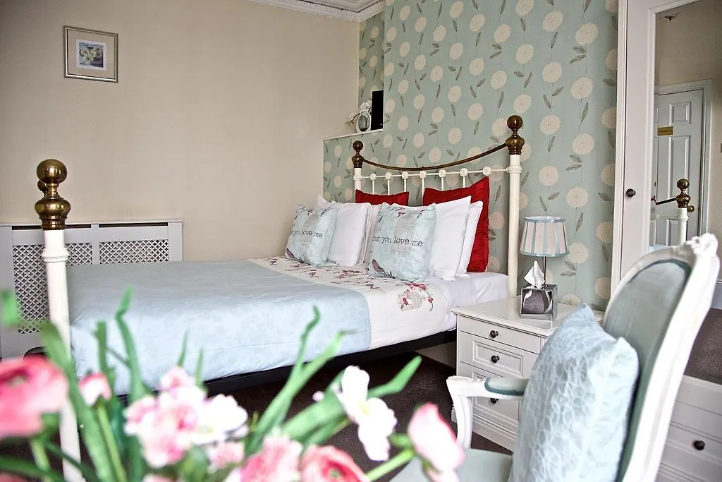 Cross Street Guesthouse Brighton Guest house