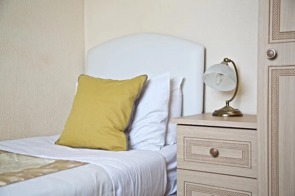 Cross Street Guesthouse Brighton Guest house